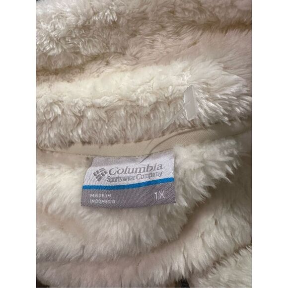 Fleece Jacket by Columbia - Picture 4 of 6